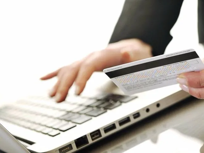 rút trộm tiền qua tài khoản