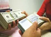 Tỉ giá USD trên thị trường tự do và ngân hàng giảm mạnh