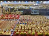 Giá vàng SJC bật lên mức cao kỷ lục ảnh 1 Giá vàng SJC tăng sốc, cán mốc 60 triệu/lượng