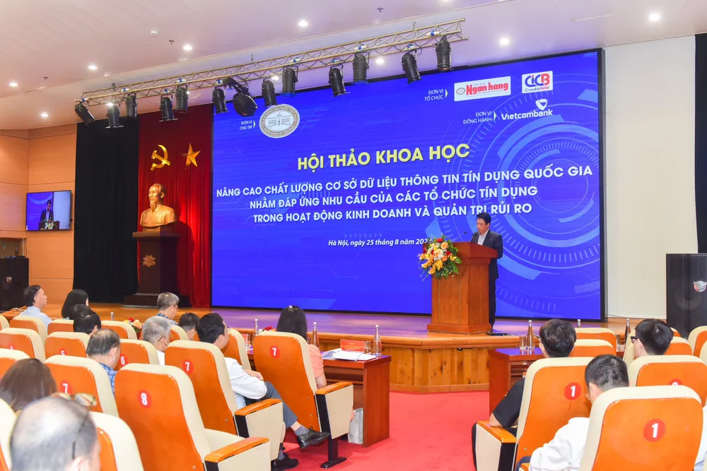 Phó Thống đốc NHNN Phạm Tiến Dũng phát biểu tại hội nghị