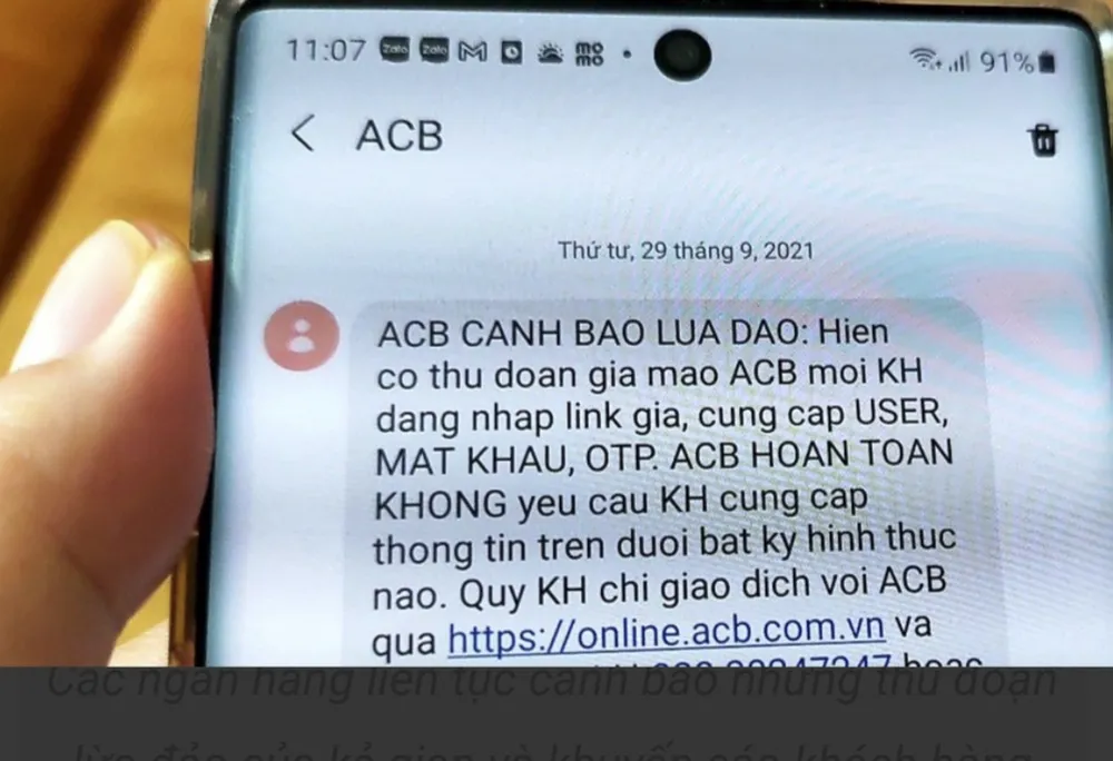 Người dân cần cảnh giác khi nhận được link từ người lạ gửi. chiem-doat-tai-khoan-ngan-hang.jpeg
