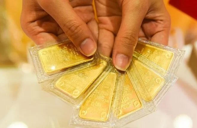 Giá vàng miếng SJC trong ngày 31-5 lao dốc. Ảnh minh họa giá vàng miếng SJC tiếp tục giảm