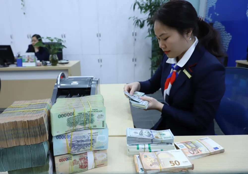 Nắn dòng kiều hối vào phát triển hạ tầng sẽ phát huy hiệu quả hơn là cho tiêu dùng. Ảnh:T.L Kiều hối đổ về TPHCM năm 2023 cao kỷ lục