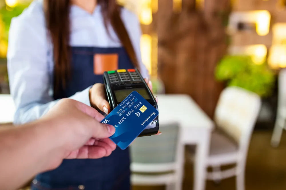 Tập trung phát triển công nghệ số có vai trò đặc biệt quan trọng với ngân hàng đang trong quá trình tái cơ cấu.