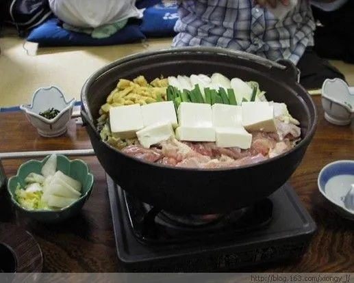 Cận cảnh quá trình 'vỗ béo' sumo Nhật Bản ảnh 3