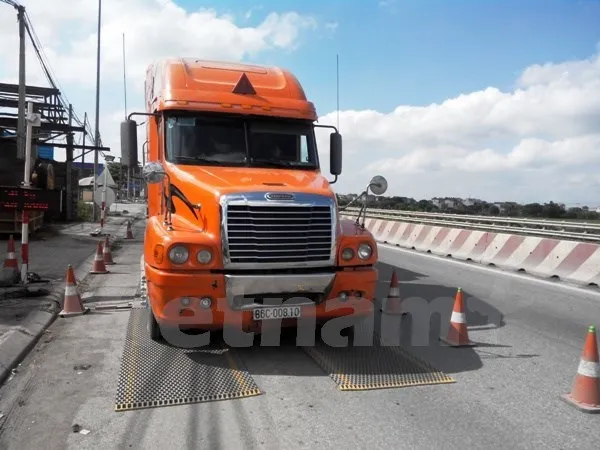 Bộ trưởng Đinh La Thăng: 2015 sẽ không còn vấn nạn xe quá tải ảnh 1 Bộ trưởng Đinh La Thăng: 2015 sẽ không còn vấn nạn xe quá tải ảnh 1