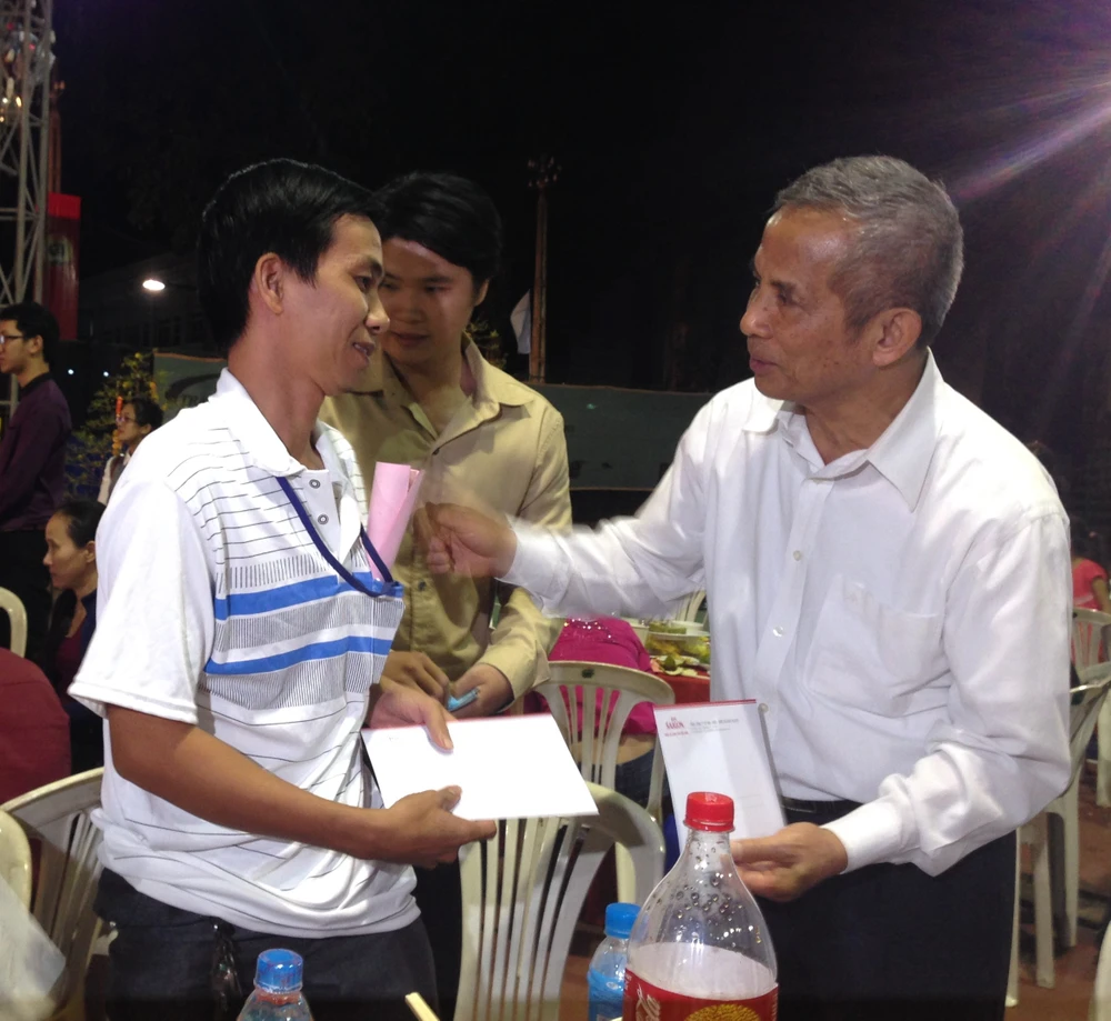 Ấm tình buổi họp mặt 500 ‘gia đình Công đoàn’ ảnh 6