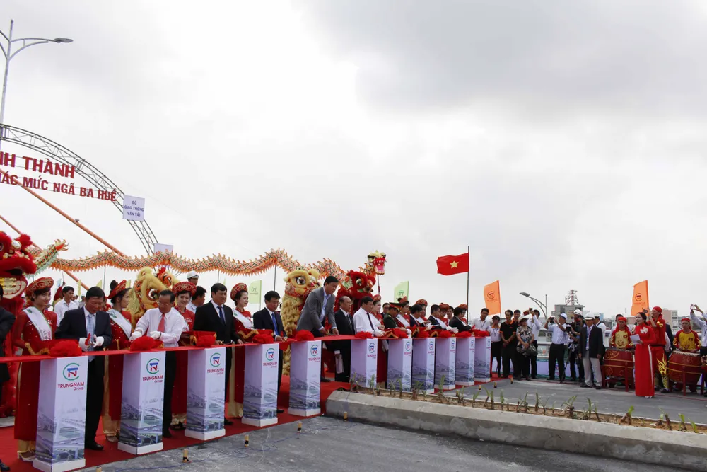 Khánh thành cầu vượt lấy hình tượng Linga và Yoni làm cảm hứng thiết kế ảnh 2