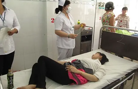 Vụ hàng trăm công nhân ngộ độc ở Trà Vinh: Do thức ăn nhiễm tụ cầu vàng ảnh 1 Vụ hàng trăm công nhân ngộ độc ở Trà Vinh: Do thức ăn nhiễm tụ cầu vàng ảnh 1