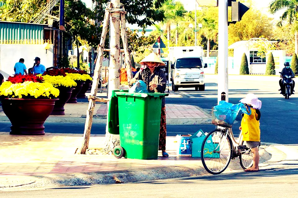 Người lao động xa nhà kể chuyện qua ảnh ảnh 3