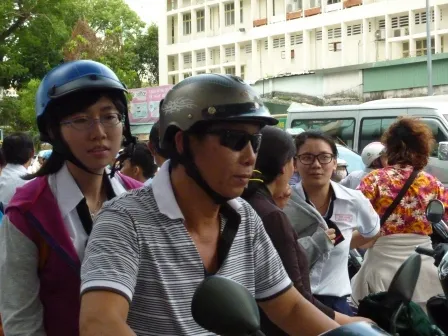 Con thi xong, cha mẹ thở phào nhẹ nhõm ảnh 14 Con thi xong, cha mẹ thở phào nhẹ nhõm ảnh 14