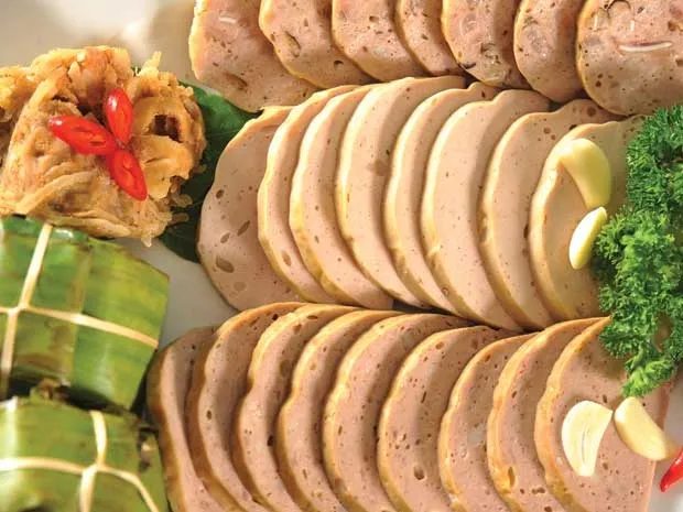 Cách nhận biết giò có hàn the để không bị 'đầu độc' ảnh 1 Cách nhận biết giò có hàn the để không bị 'đầu độc' ảnh 1