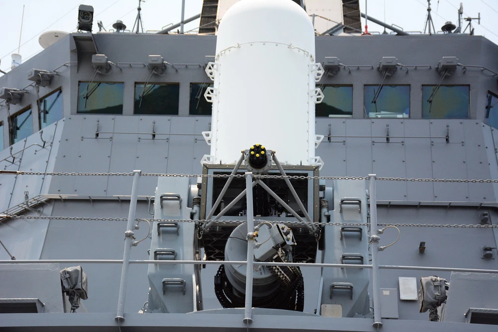 Đón 2 tàu hộ vệ của Nhật Bản thăm cảng Cam Ranh ảnh 9