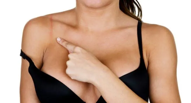 8 trang phục, phụ kiện ngấm ngầm hủy hoại sức khỏe ảnh 2