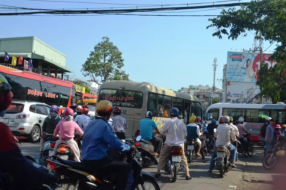 Ngày cuối nghỉ lễ, giao thông Sài Gòn thông thoáng ảnh 3