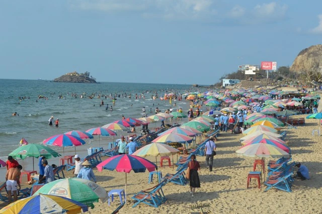 Vũng Tàu: Không có đua xe, ‘chặt chém’ trong dịp lễ ảnh 1 Vũng Tàu: Không có đua xe, ‘chặt chém’ trong dịp lễ ảnh 1