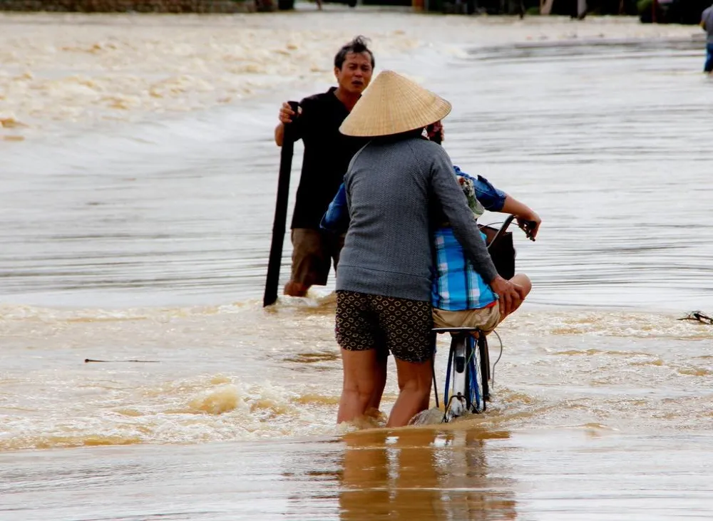 xã cẩm kim đang bị ngập nước