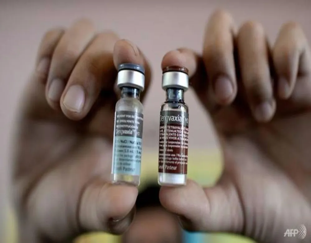 Philippines đã đình chỉ tiêm vaccine sốt xuất huyết Dengvaxia 