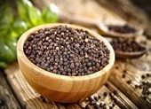 Người ‘ngửi không khí cũng béo’ nên ăn nhiều tiêu đen
