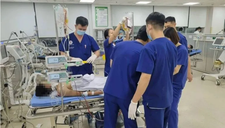 bệnh nhân ngưng tim do nhồi máu phổi