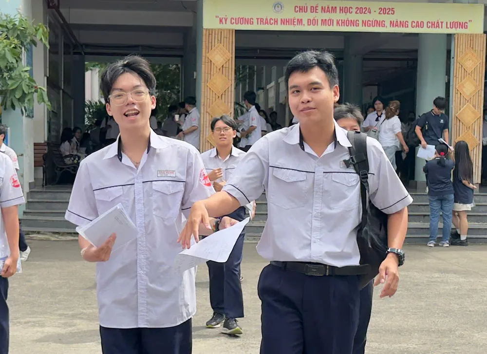 thi tot nghiep thpt 2025 mon van.jpg