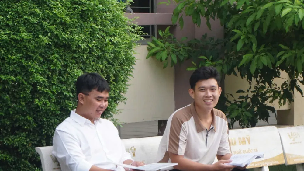 thi tot nghiep THPT 2025 tran huu lap.jpg