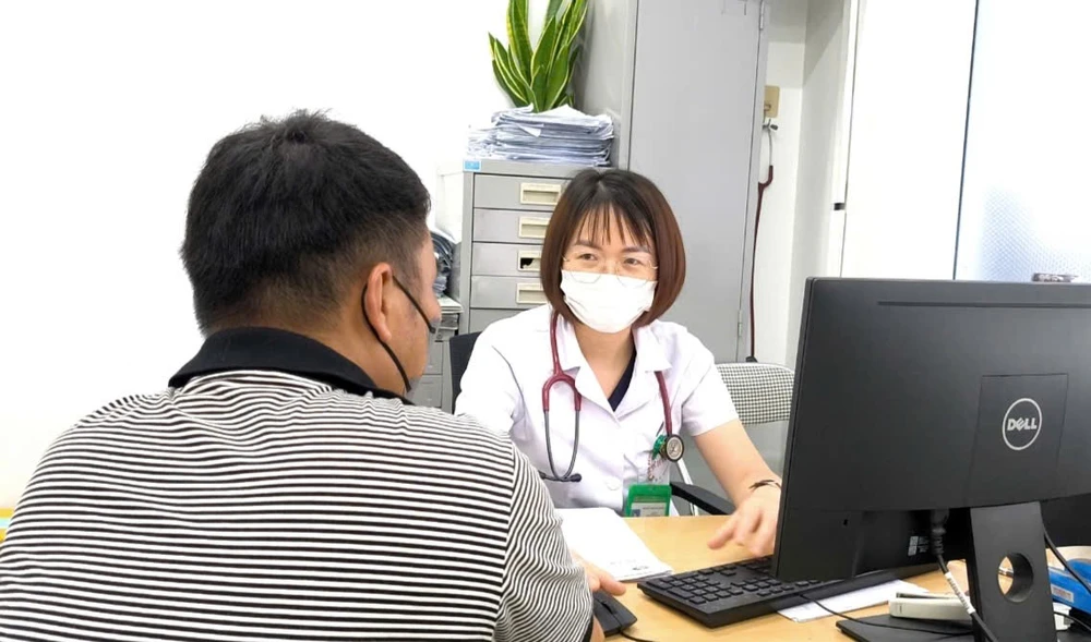 Con sán dây 300 cm