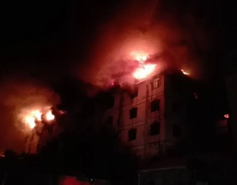 Đám cháy ở Cần Thơ bùng phát dữ dội trở lại ảnh 8