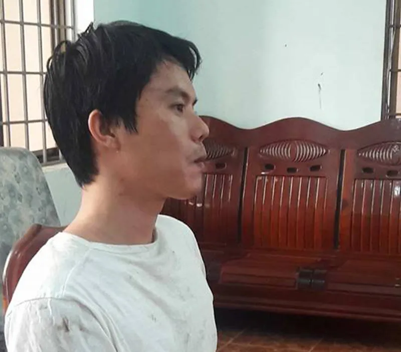 Mang bom xăng vào sân hội trường Thành ủy Vũng Tàu quậy ảnh 3