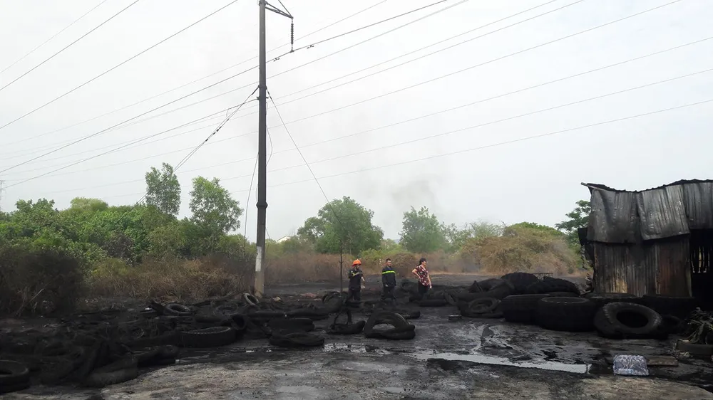 Vũng Tàu: Cháy ở khu vực đường Võ Nguyên Giáp ảnh 5 Vũng Tàu: Cháy ở khu vực đường Võ Nguyên Giáp ảnh 5