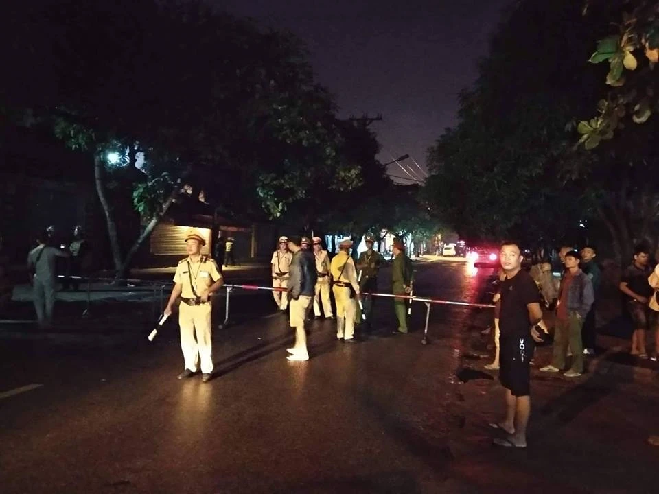 Hiện trường bao vây nghi phạm ma túy tại Vinh ảnh 5