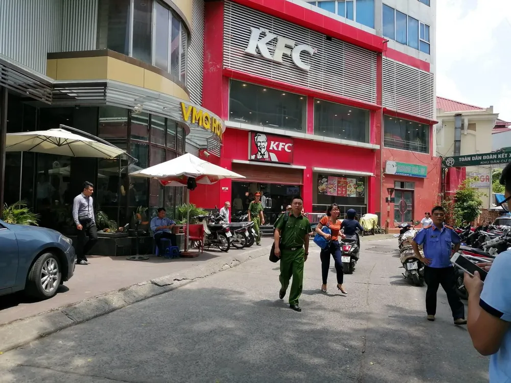 Vợ chồng luật sư Trần Vũ Hải bị khởi tố ảnh 3