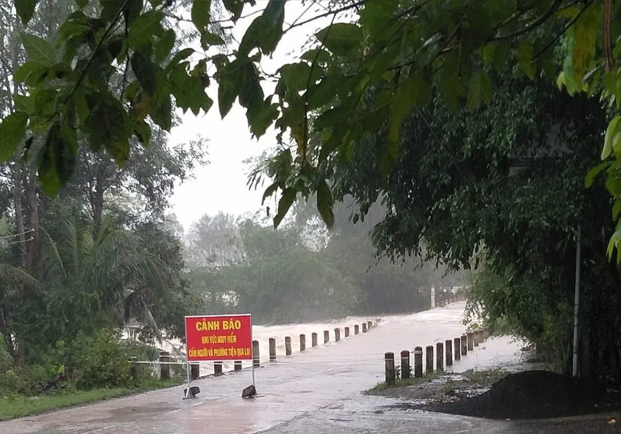 Bão số 12 đã gây thiệt hại tại Phú Yên, Khánh Hòa ảnh 12