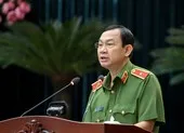 Camera ghi cảnh trộm thản nhiên mở cửa lấy xe ở trung tâm TP.HCM ảnh 4 Tướng Đinh Thanh Nhàn: Tội phạm ở TP.HCM có xu hướng liều lĩnh