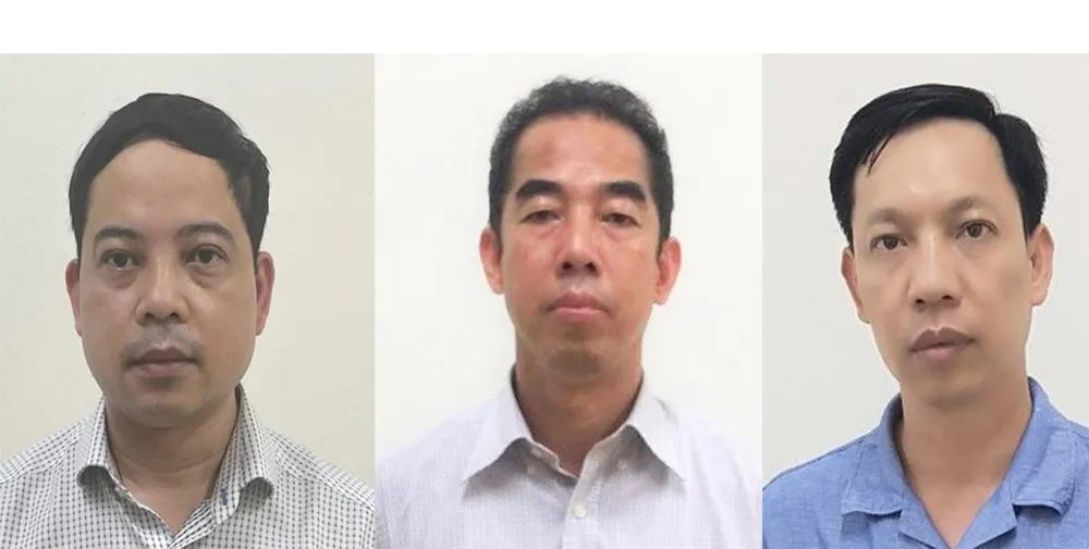 Từ trái qua: Bị can Phạm Trung Kiên, Tô Anh Dũng, Vũ Anh Tuấn