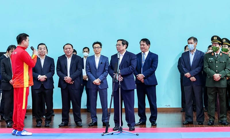 Thủ tướng thăm đoàn thể thao Việt Nam, kiểm tra công tác chuẩn bị SEA Games 31 ảnh 2