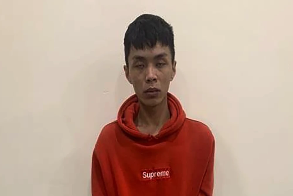 Nghi can Hiếu bị công an tạm giữ. Ảnh: CAĐN