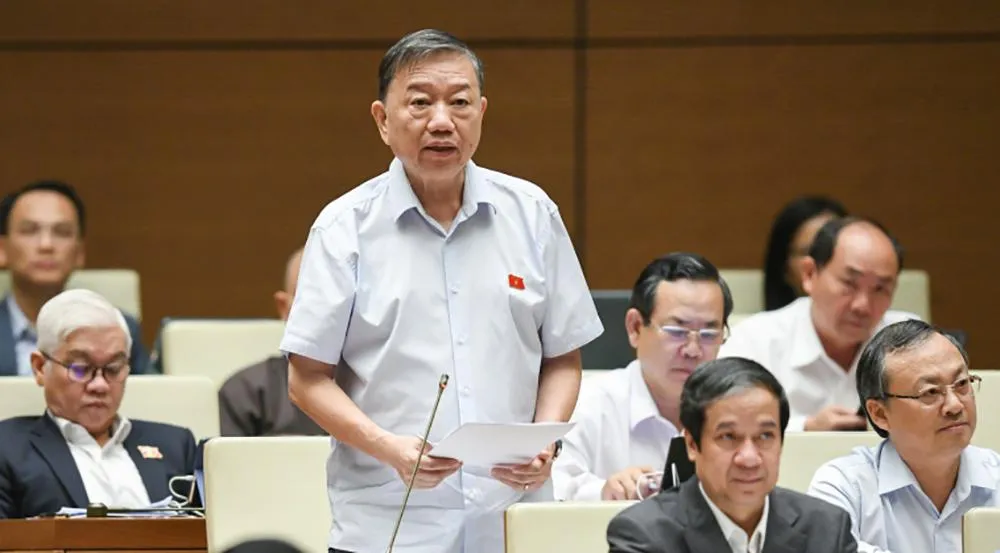 Bộ trưởng Tô Lâm tham gia trả lời chất vấn trước Quốc hội. Ảnh: quochoi.vn