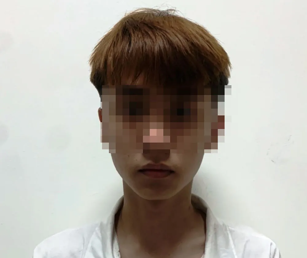 Nghi phạm Phạm Đình Kiên, cầm đầu nhóm người xông vào siêu thị chém người. Ảnh: HH Nghi phạm Phạm Đình Kiên, cầm đầu nhóm người xông vào siêu thị chém người. Ảnh: HH