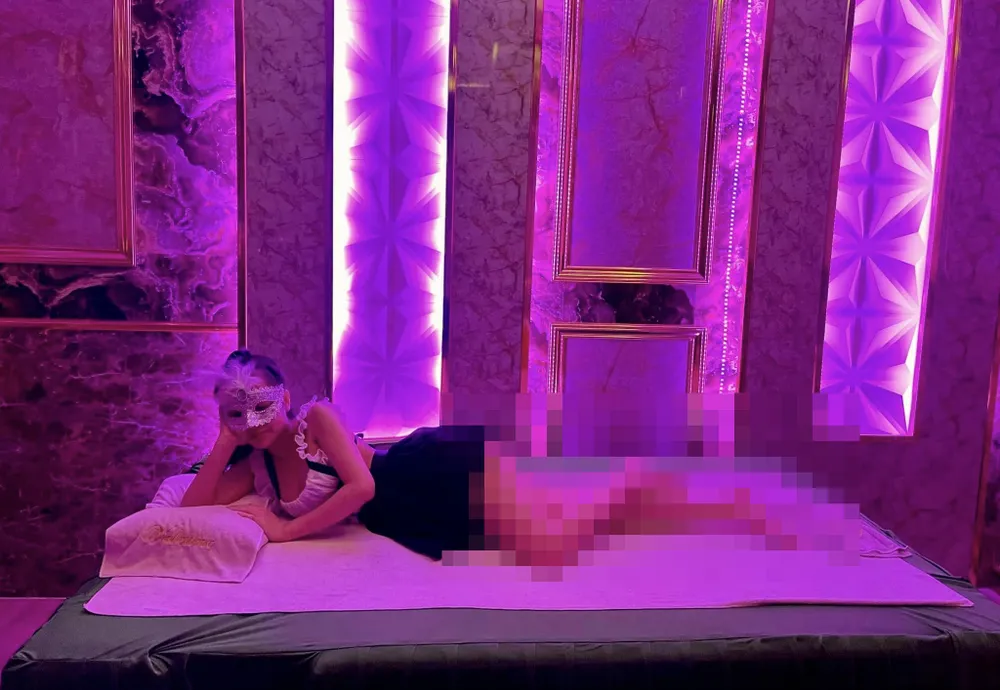 Hình ảnh quảng cáo của cơ sở massage Valentine.