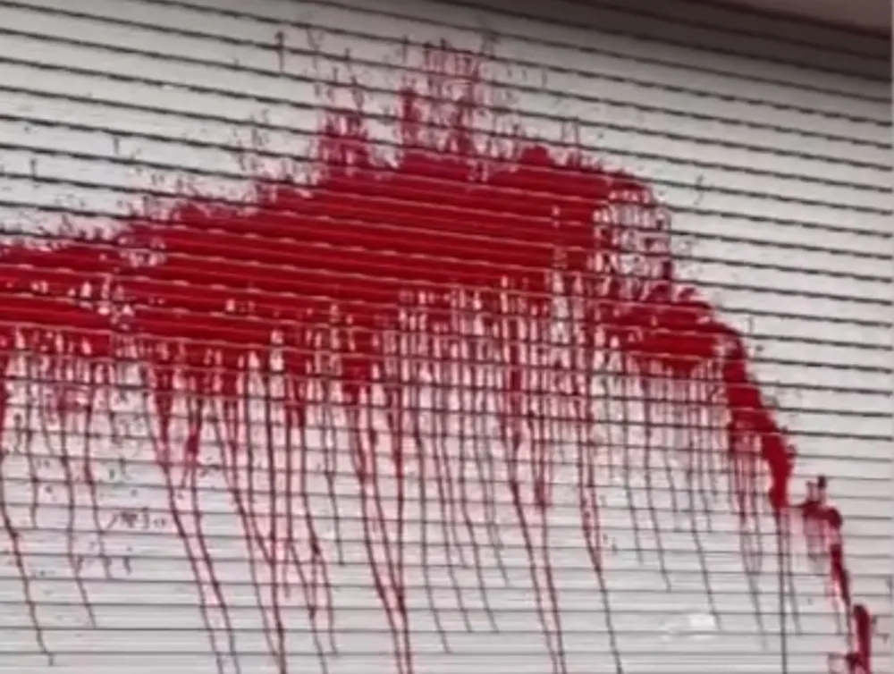 Căn nhà ở quận 7 mà nhóm của Thạch tạt sơn Căn nhà ở quận 7 mà nhóm của Thạch tạt sơn