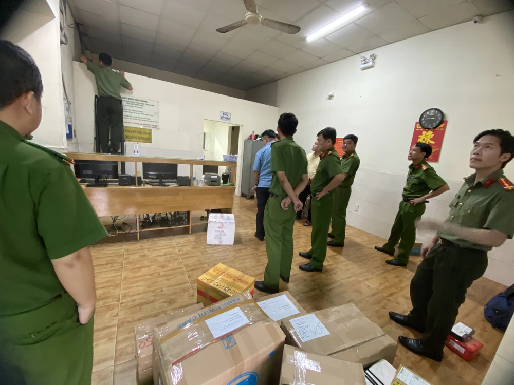 Công an kiểm tra trụ sở văn phòng công ty Thành Bưởi tại TP Thủ Đức thanh-buoi-2.jpg