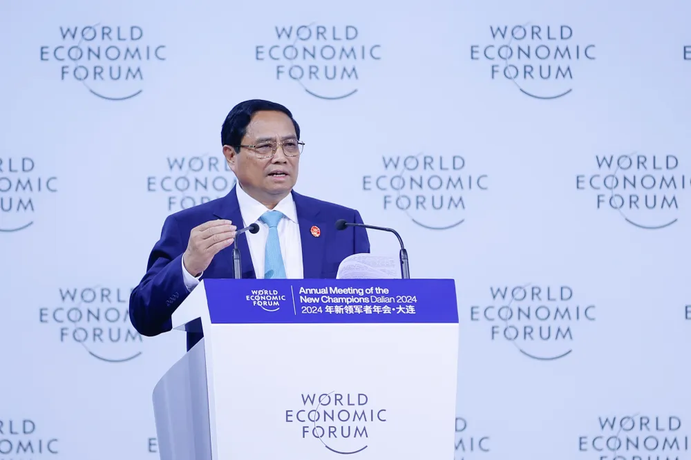 Thủ tướng Phạm Minh Chính phát biểu tại Phiên khai mạc toàn thể Hội nghị WEF Đại Liên 2024 - Ảnh: VGP/Nhật Bắc 1.jpg