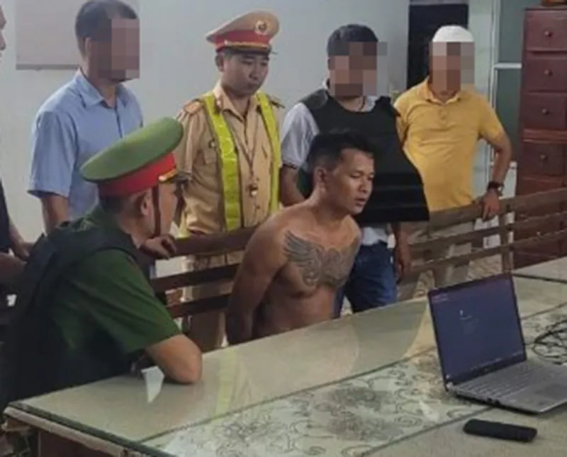 Nghi phạm bị CSGT Quảng Ngãi phối hợp các lực lượng bắt giữ tại một nhà nghỉ 1.jpg