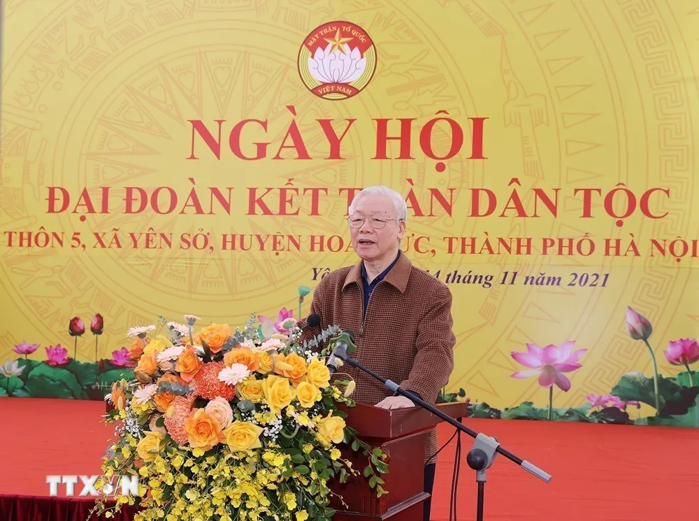 Tổng Bí thư Nguyễn Phú Trọng dự và phát biểu tại Ngày hội Đại đoàn kết toàn dân tộc ở thôn 5, xã Yên Sở, huyện Hoài Đức, thành phố Hà Nội, ngày 14-11-2021. (Ảnh: Trí Dũng/TTXVN) ttxvn-tong-bi-thu-nguyen-phu-trong-3-6145.jpg