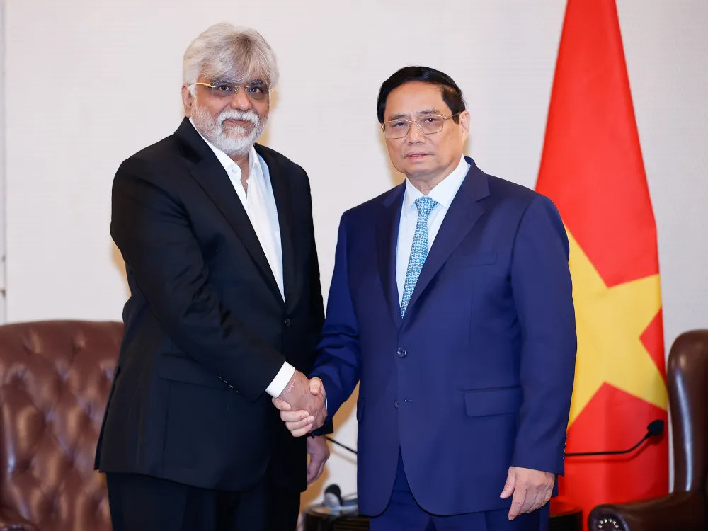 Thủ tướng tiếp ông Dharmesh Shah, Chủ tịch sáng lập tập đoàn dược phẩm BDR - Ảnh: VGP/Nhật Bắc img7545-1722403733732106725121.jpg
