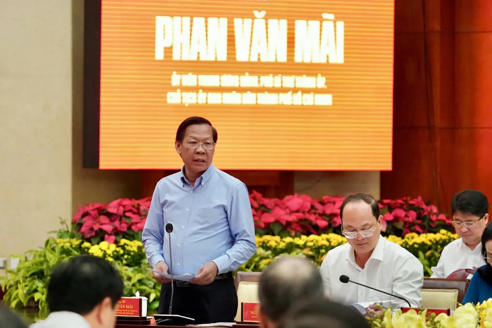 phan-van-mai.jpg