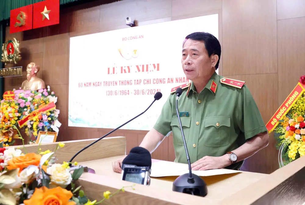 Trung tướng LÊ QUỐC HÙNG, Ủy viên Trung ương Đảng, Thứ trưởng Bộ Công an. Ảnh: BCA P4-5_ongHUNG_chuyende_toquocmang_ttam.jpg