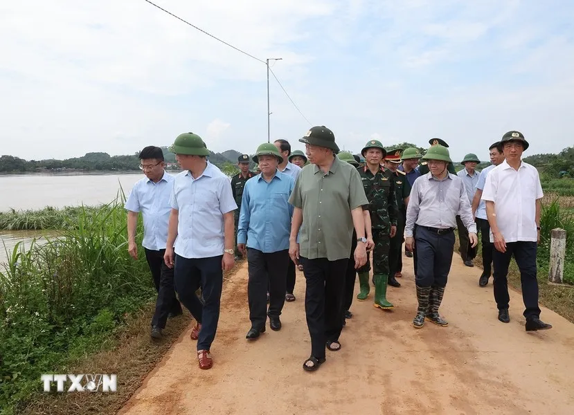 tong-bi-thu-tuyen-quang-5.jpg