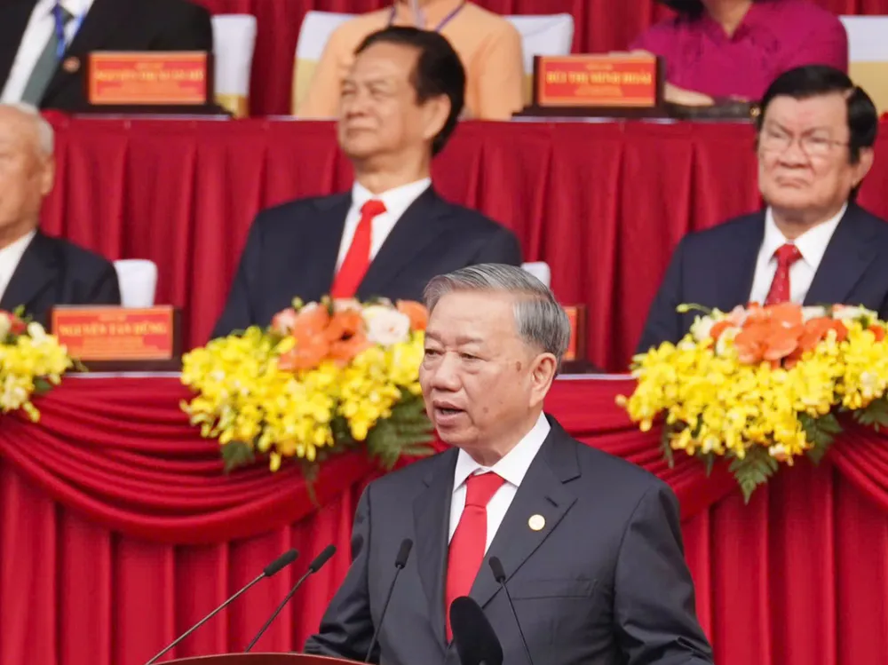 Tổng Bí thư Tô Lâm đọc diễn văn tại buổi lễ trọng đại. Ảnh: THUẬN VĂN sua_thuan-van-tong-bi-thu.jpg